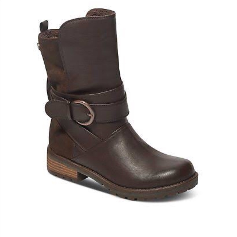 Roxy Mid calf boots